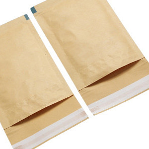 Papieren Verzendenvelop 500 x 520 + 2 x 40mm en 50mm klep met kleefstrip 300 stuks