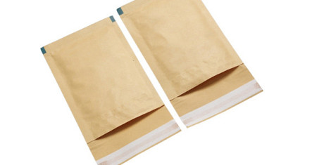 Papieren Verzendenvelop 500 x 520 + 2 x 40mm en 50mm klep met kleefstrip 300 stuks