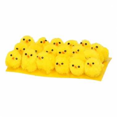 kuiken chenille 3cm geel 60 stuks