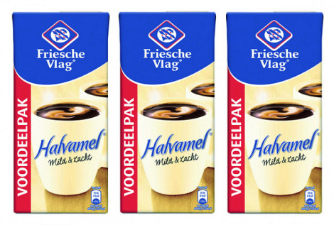 Koffiemelk Friesche vlag halvamel 930ml